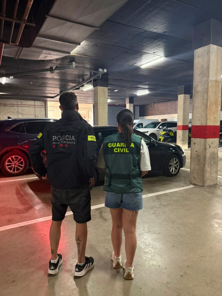 Tres detenidos por un sabotaje a una infraestructura ferroviaria y de fibra óptica en Barcelona