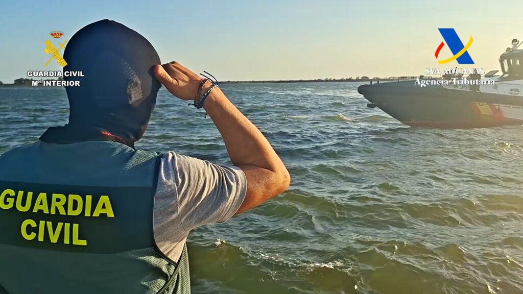 Tiroteo en alta mar en Huelva: diez detenidos y casi seis toneladas de hachís intervenidas