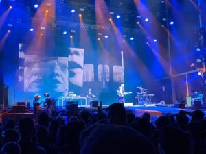 CA Vilar de Mouros sube revoluciones: Dropkick Murphys, The Hives y Ugly Kid Joe protagonizan el segundo día