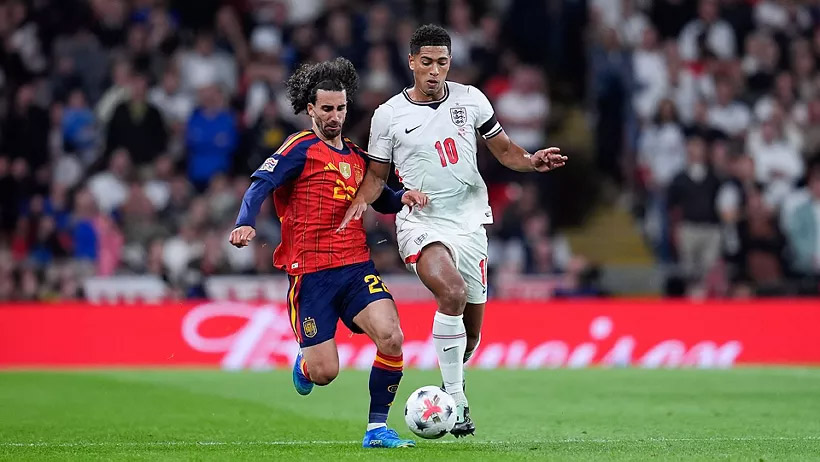 España tumba a Inglaterra en Wembley con una remontada liderada por Baena y Oyarzabal