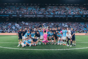 Fiesta completa en Balaídos: el Celta arrolla al Racing con un 5-0 y logra su primer triunfo del curso