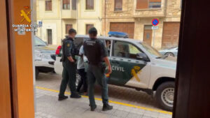 Dos detenidos en Burgos por trasladar presuntamente a embarazadas a España para obtener la nacionalidad de sus hijos