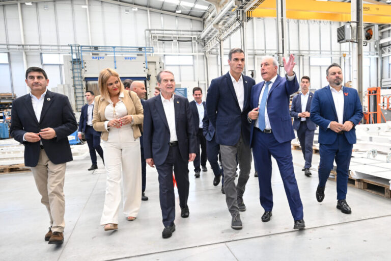 Sánchez pone a Delta Vigo como ejemplo de innovación tras recibir 4,5 millones del PERTE Aeroespacial