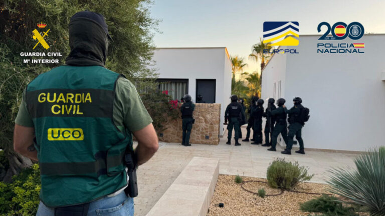 27 detenidos en una macrooperación contra una red que introducía cocaína en Europa y blanqueaba sus beneficios