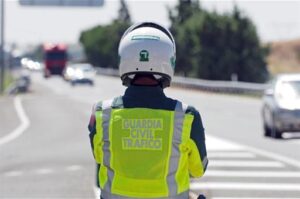 Nueva campaña de la DGT contra las distracciones al volante con controles y cámaras en las carreteras