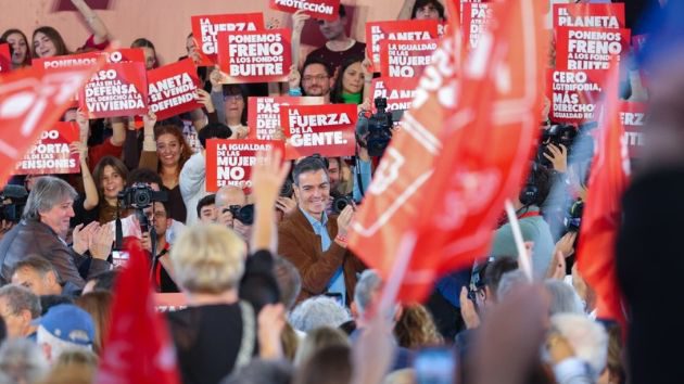 Sánchez carga contra PP y Vox en Valladolid y promete avanzar en pensiones, igualdad, vivienda e industria