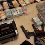 18 detenidos por introducir cocaína en Algeciras mediante el método del “gancho perdido”